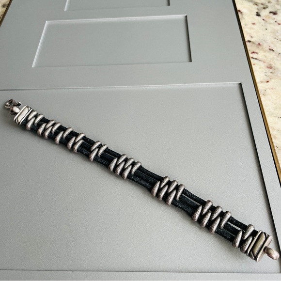 🎉Sold🎉 David Yurman Leather And Sterling Silver Cable Station Men’s Bracelet - Picture 7 of 9